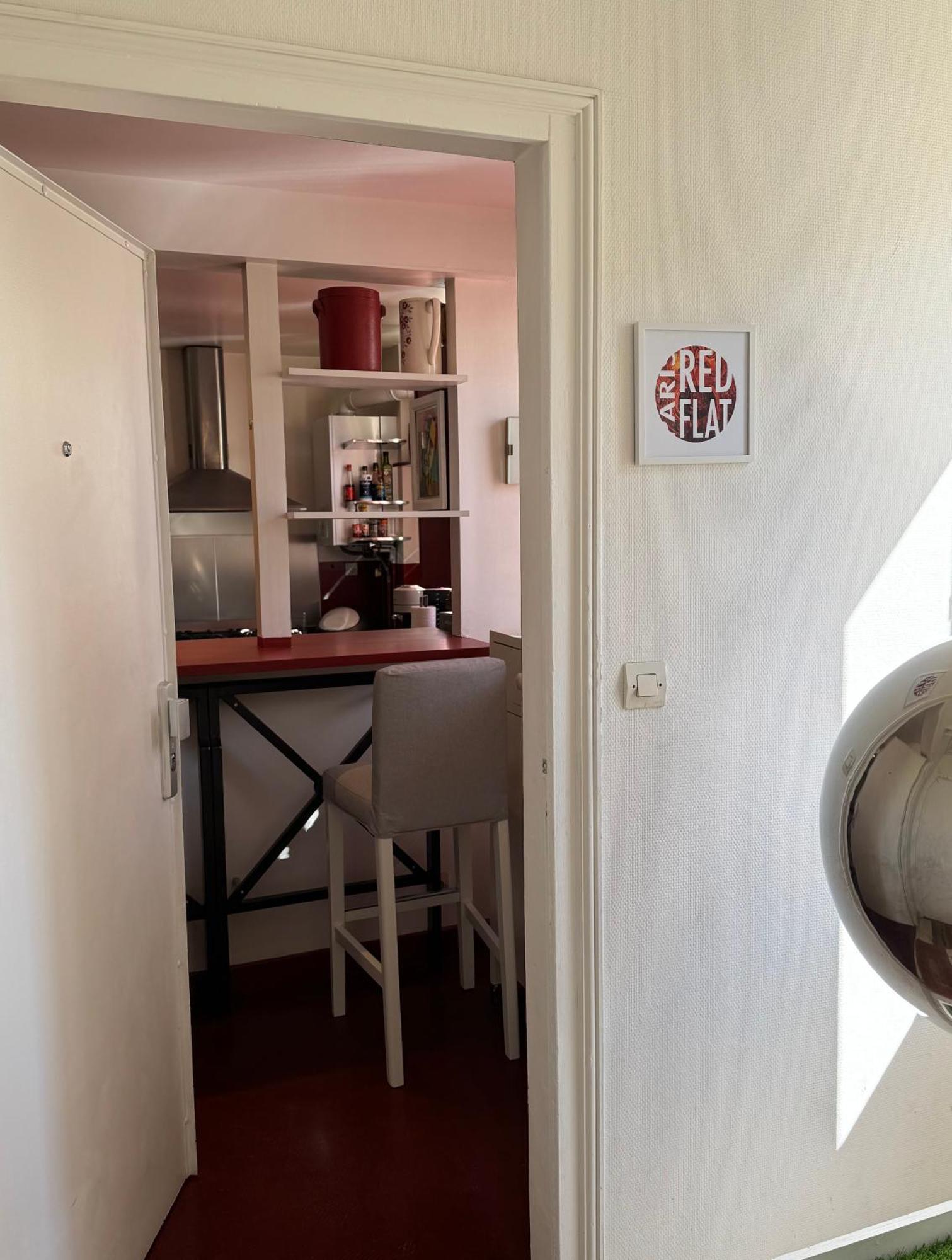 Red Flat Paris Apartment Ngoại thất bức ảnh